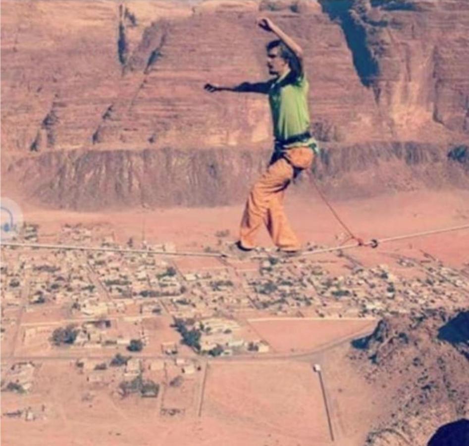 Bedouin Host Camp& With Tour Hotel Wadi Rum Exterior foto