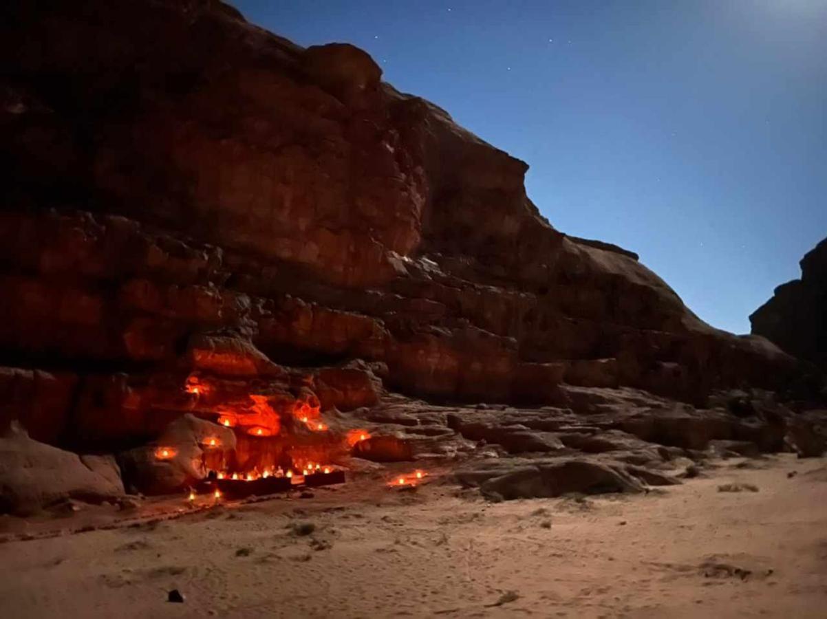 Bedouin Host Camp& With Tour Hotel Wadi Rum Exterior foto