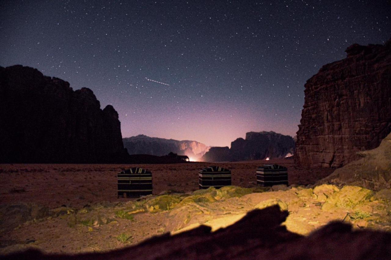 Bedouin Host Camp& With Tour Hotel Wadi Rum Exterior foto