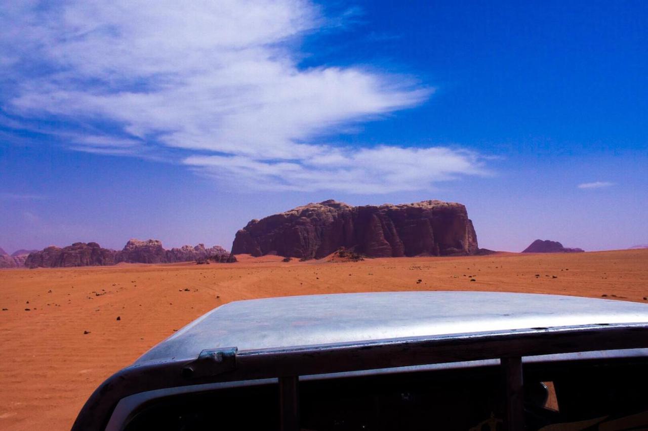 Bedouin Host Camp& With Tour Hotel Wadi Rum Exterior foto